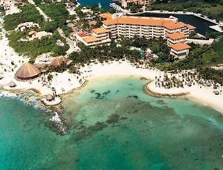 Club Oasis Puerto Aventuras Hotel